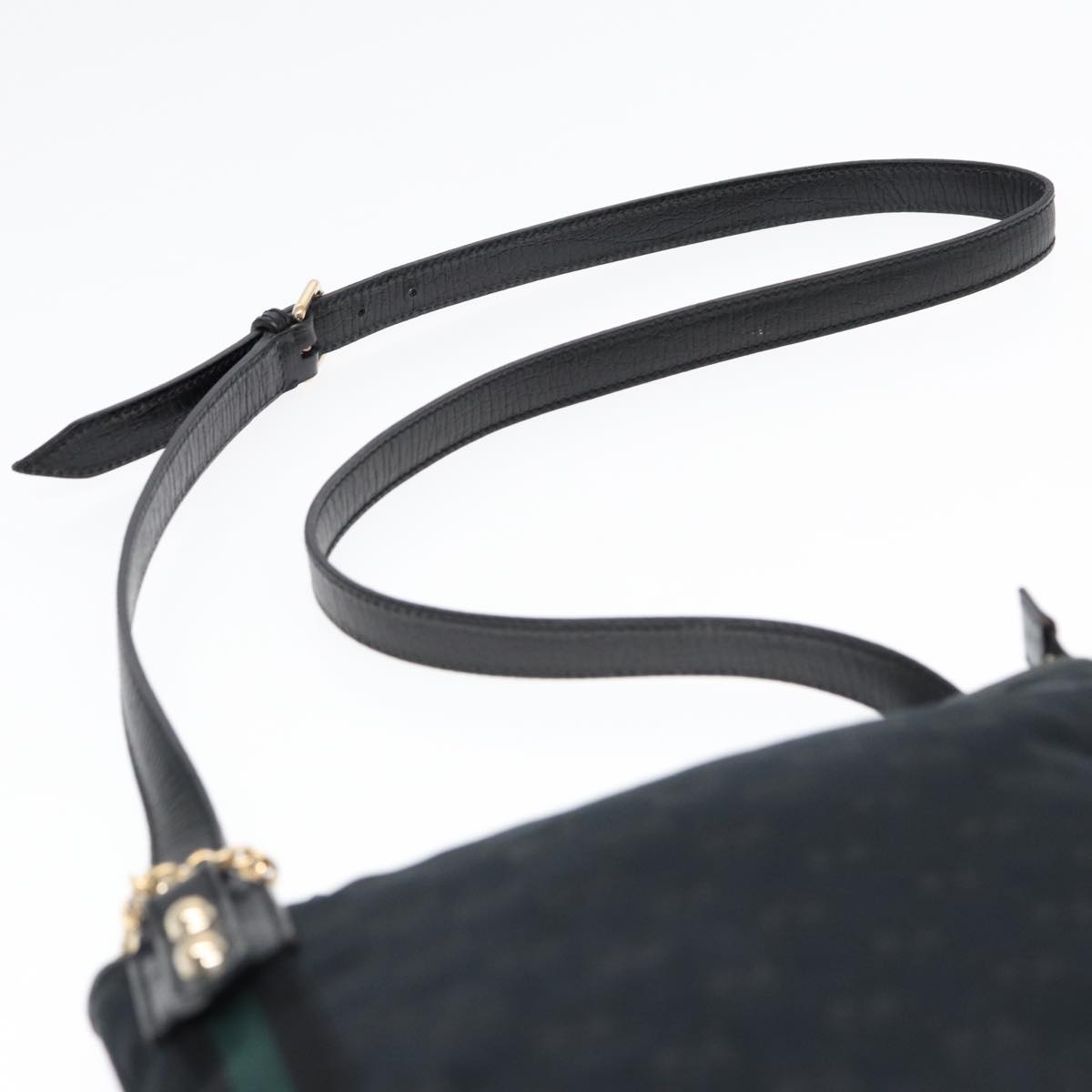 GUCCI GG Canvas Sherry Line Shoulder Bag Black Gold Green 144388 Auth 85991