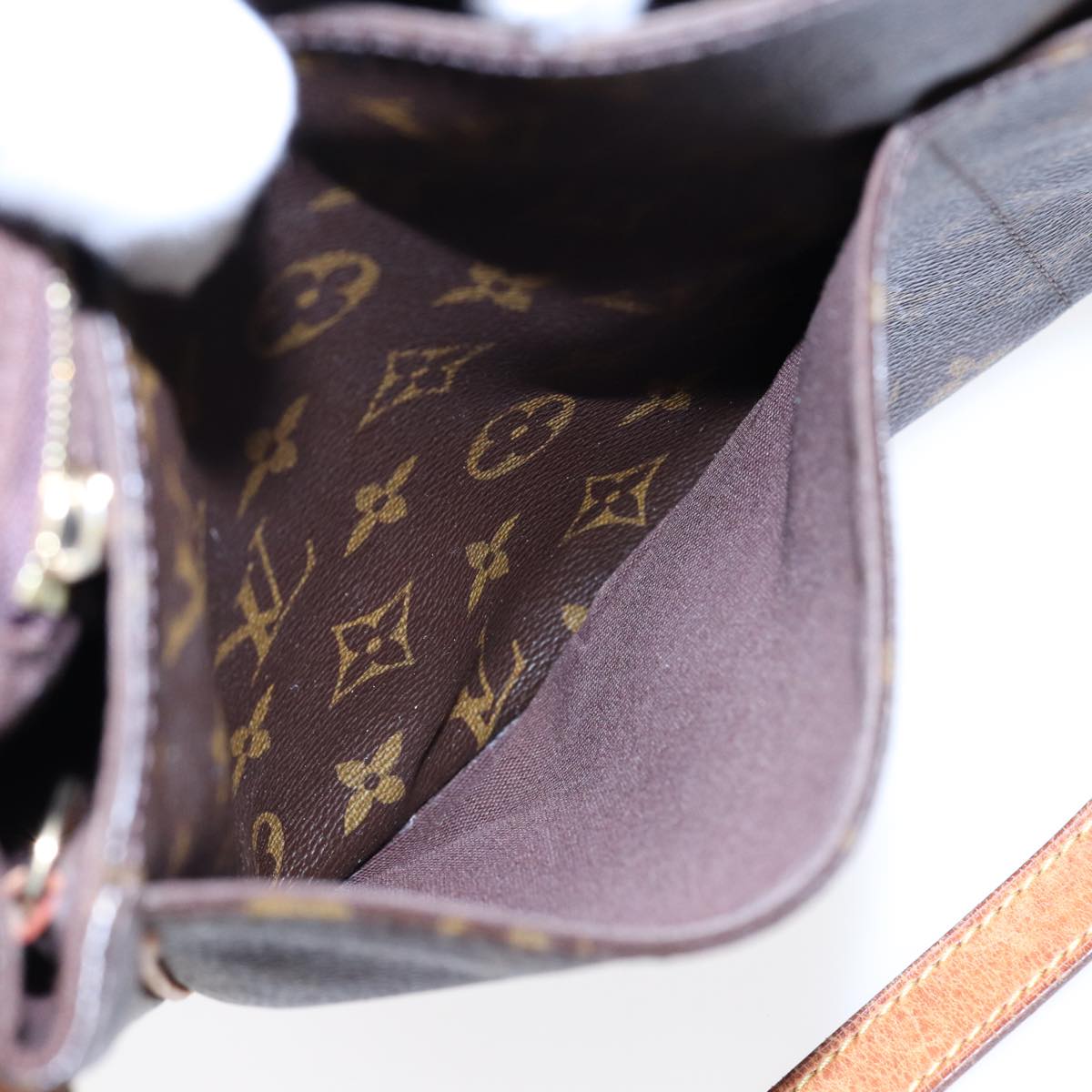 LOUIS VUITTON Monogram Menilmontant MM Shoulder Bag M40473 LV Auth 86077