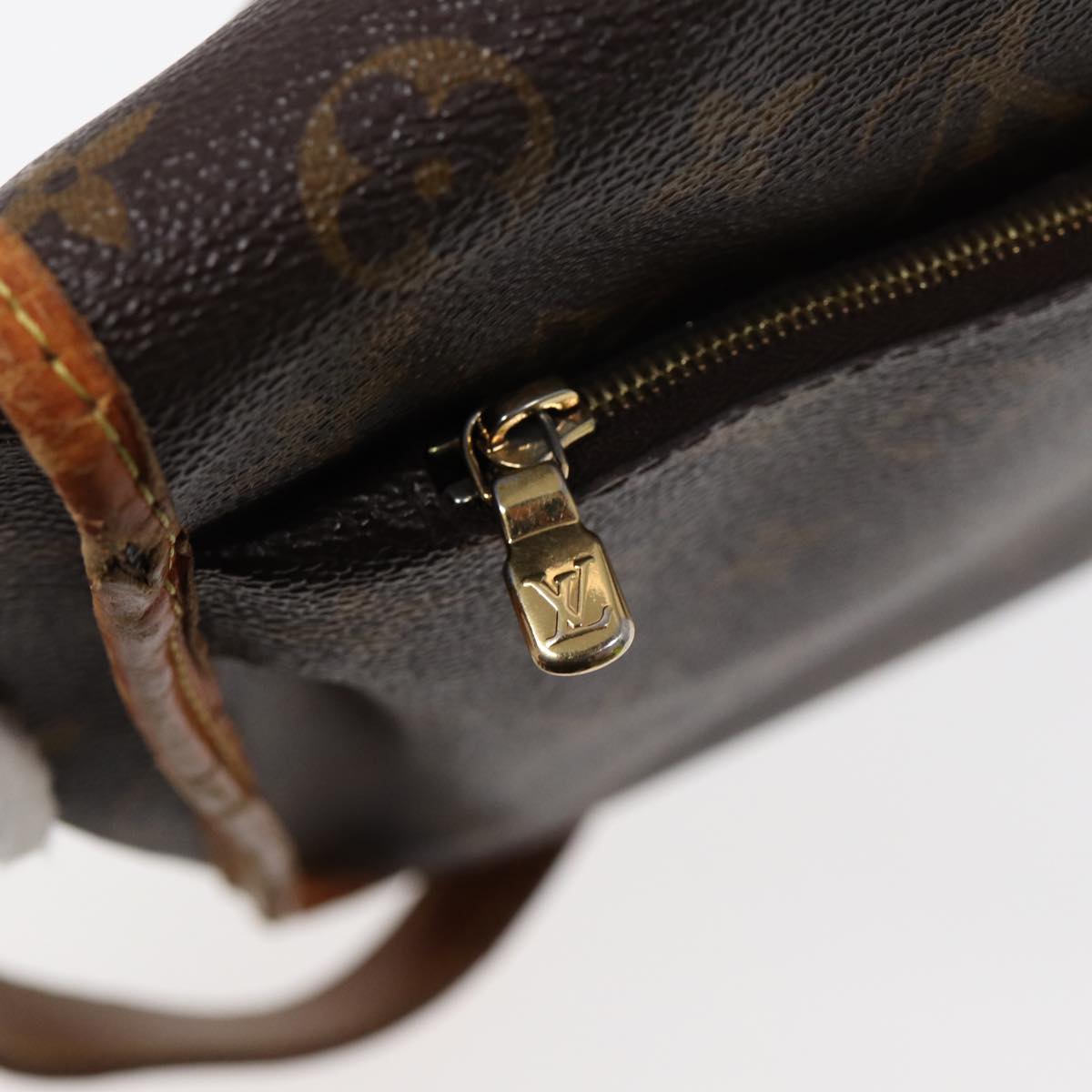 LOUIS VUITTON Monogram Menilmontant MM Shoulder Bag M40473 LV Auth 86077