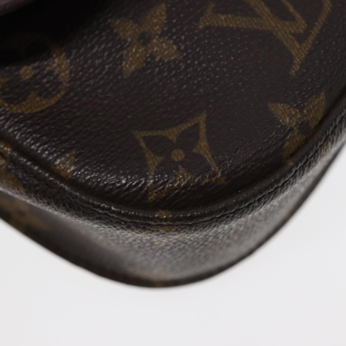 LOUIS VUITTON Monogram Saint Cloud MM Shoulder Bag M51243 LV Auth 86088