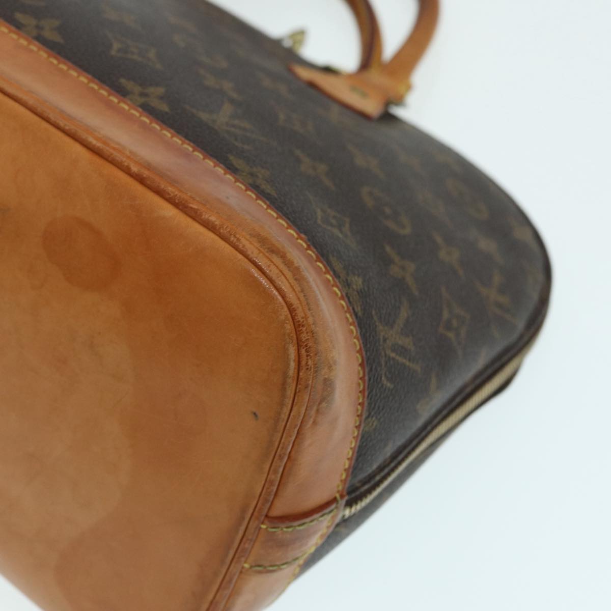 LOUIS VUITTON Monogram Alma Hand Bag M51130 LV Auth 86114