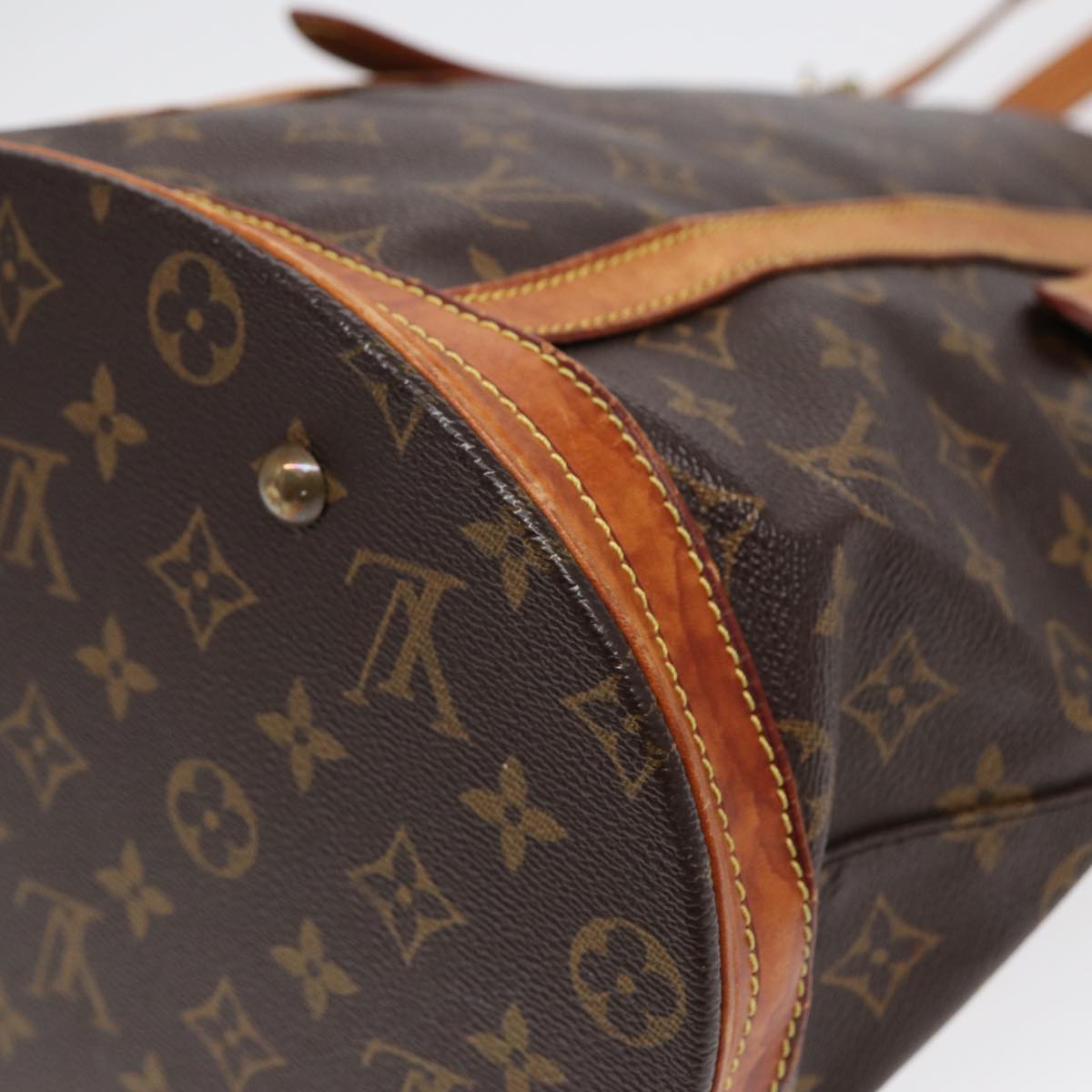 LOUIS VUITTON Monogram Bucket GM Shoulder Bag M42236 LV Auth 86116