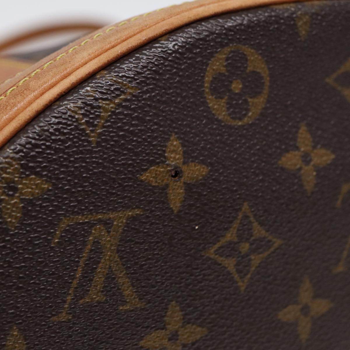 LOUIS VUITTON Monogram Bucket GM Shoulder Bag M42236 LV Auth 86138