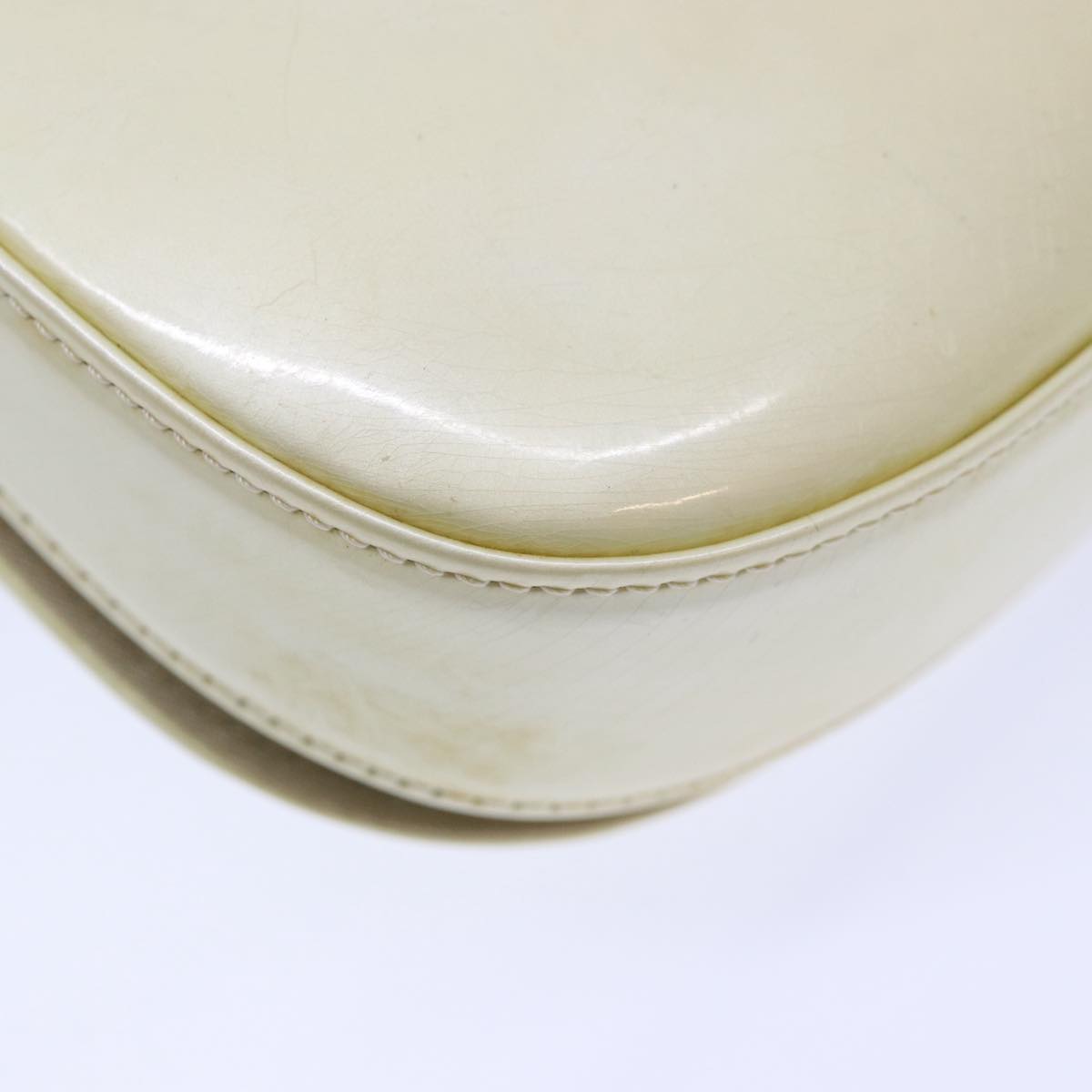 Christian Dior Shoulder Bag Enamel White Auth 86173