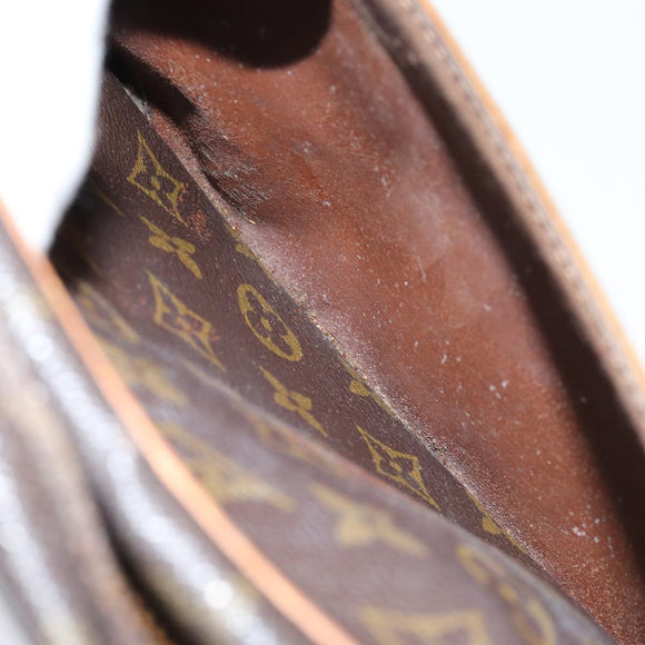 LOUIS VUITTON Monogram Compiegne 28 Clutch Tasche M51845 LV Auth 86214