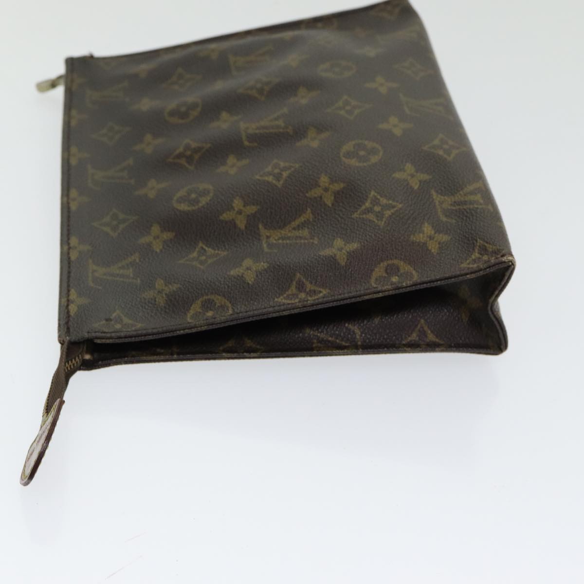 LOUIS VUITTON Monogram Poche Toilette 26 Pouch M47542 LV Auth 86222