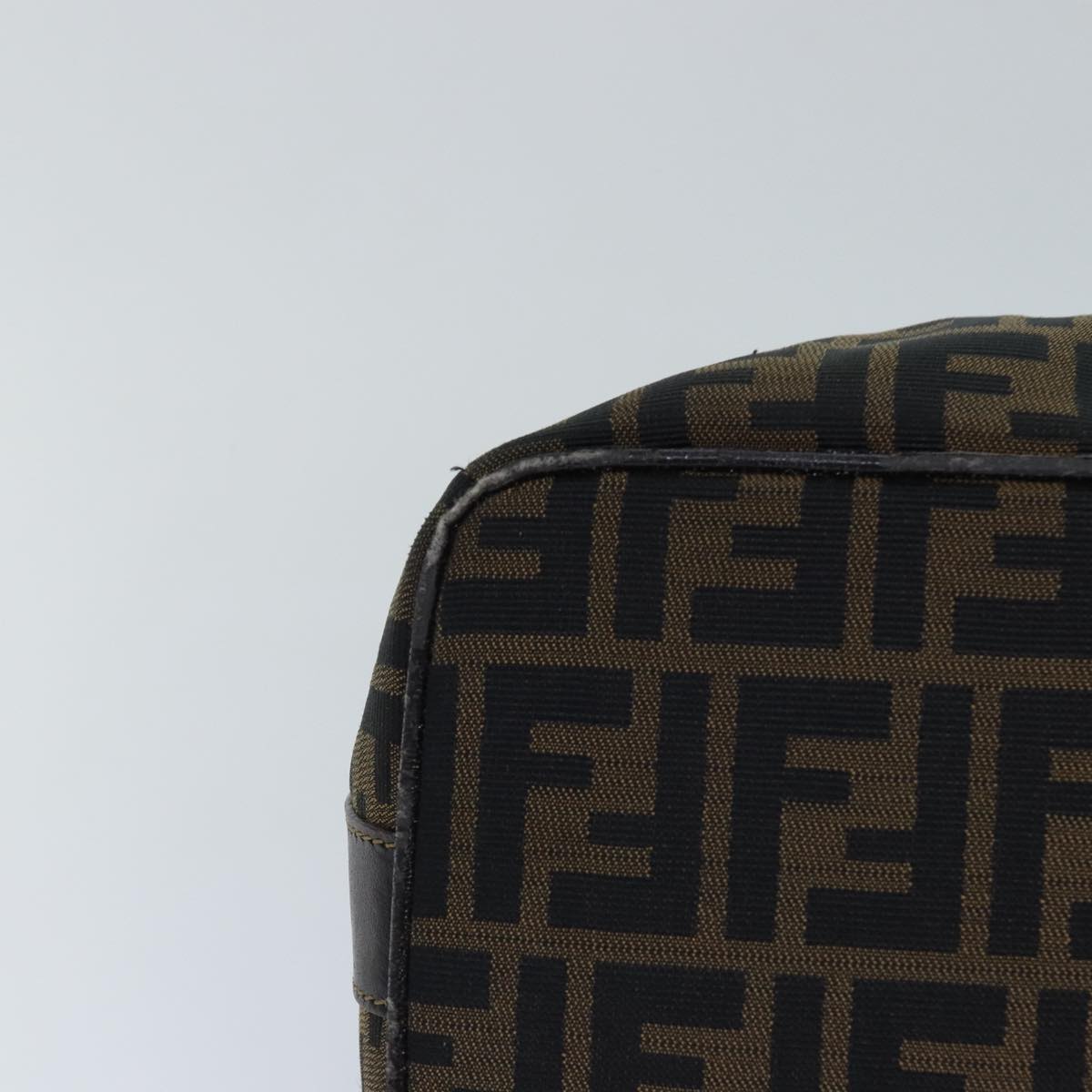 FENDI Zucca Canvas Vanity Pouch Brown Black gold Auth 86247