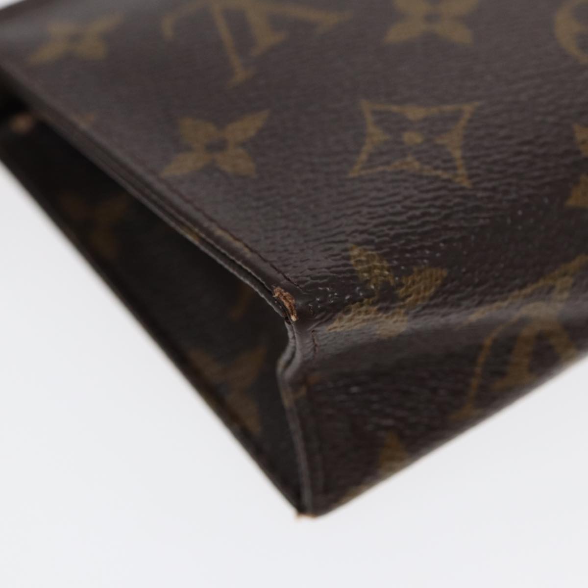 LOUIS VUITTON Monogram Poche Toilette 15 Pouch M47546 LV Auth 86290