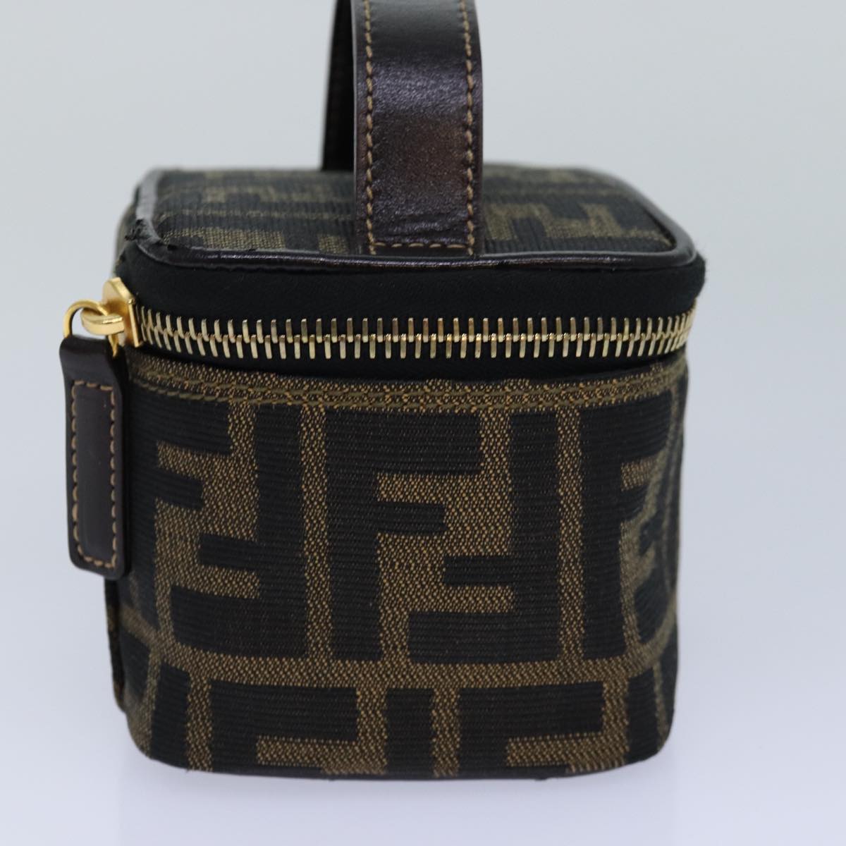 FENDI Zucca Canvas Vanity Pouch Brown Black gold Auth 86299