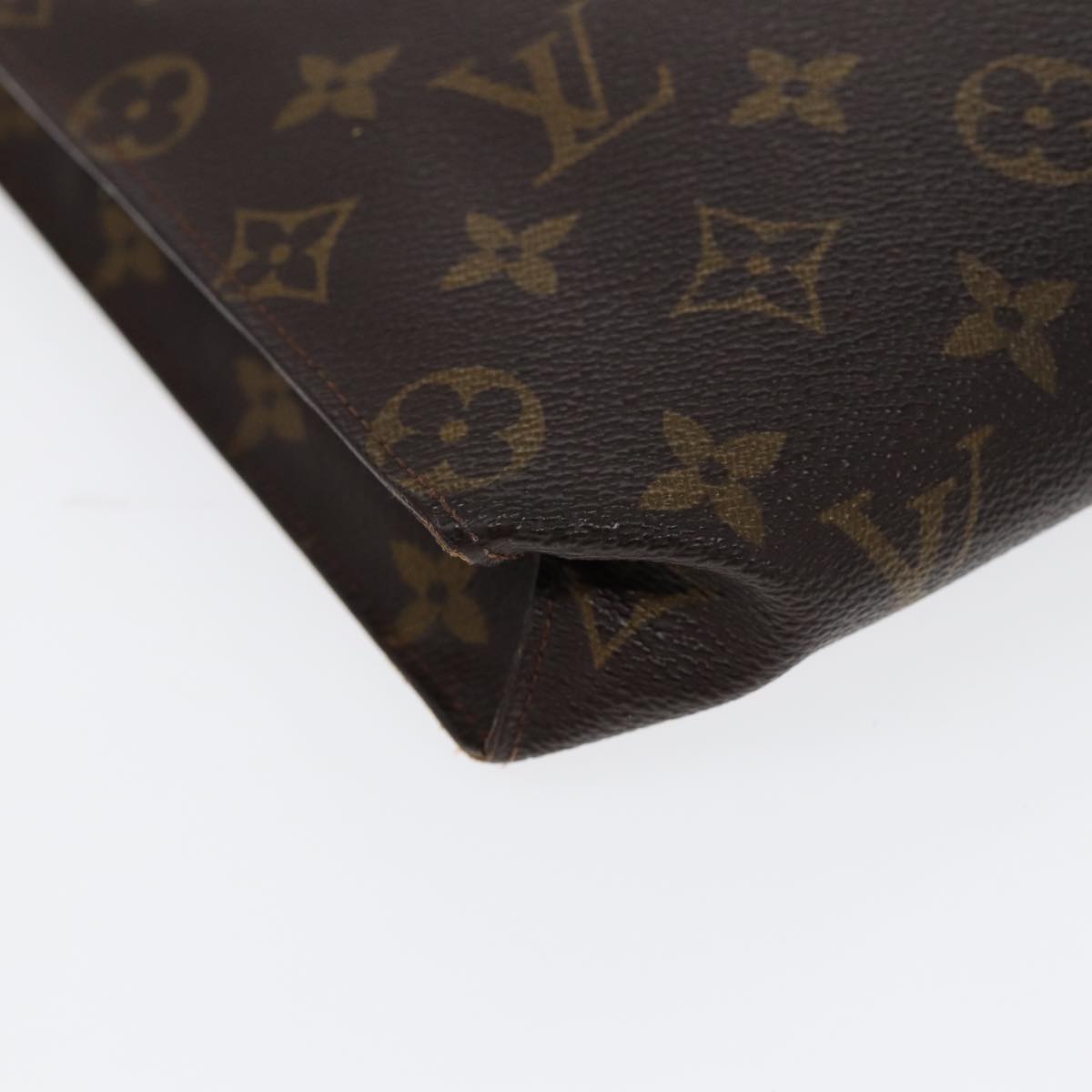 LOUIS VUITTON Monogram Poche Toilette 26 Pouch M47542 LV Auth 86313