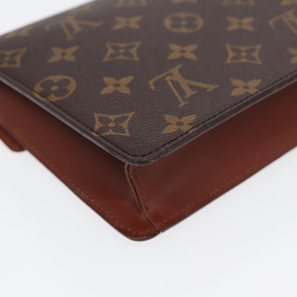 LOUIS VUITTON Monogram Chaillot Clutch Bag M51786 LV Auth 86317