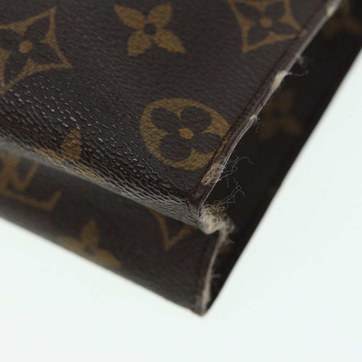 LOUIS VUITTON Monogram Poche Toilette 26 Pouch M47542 LV Auth 86370