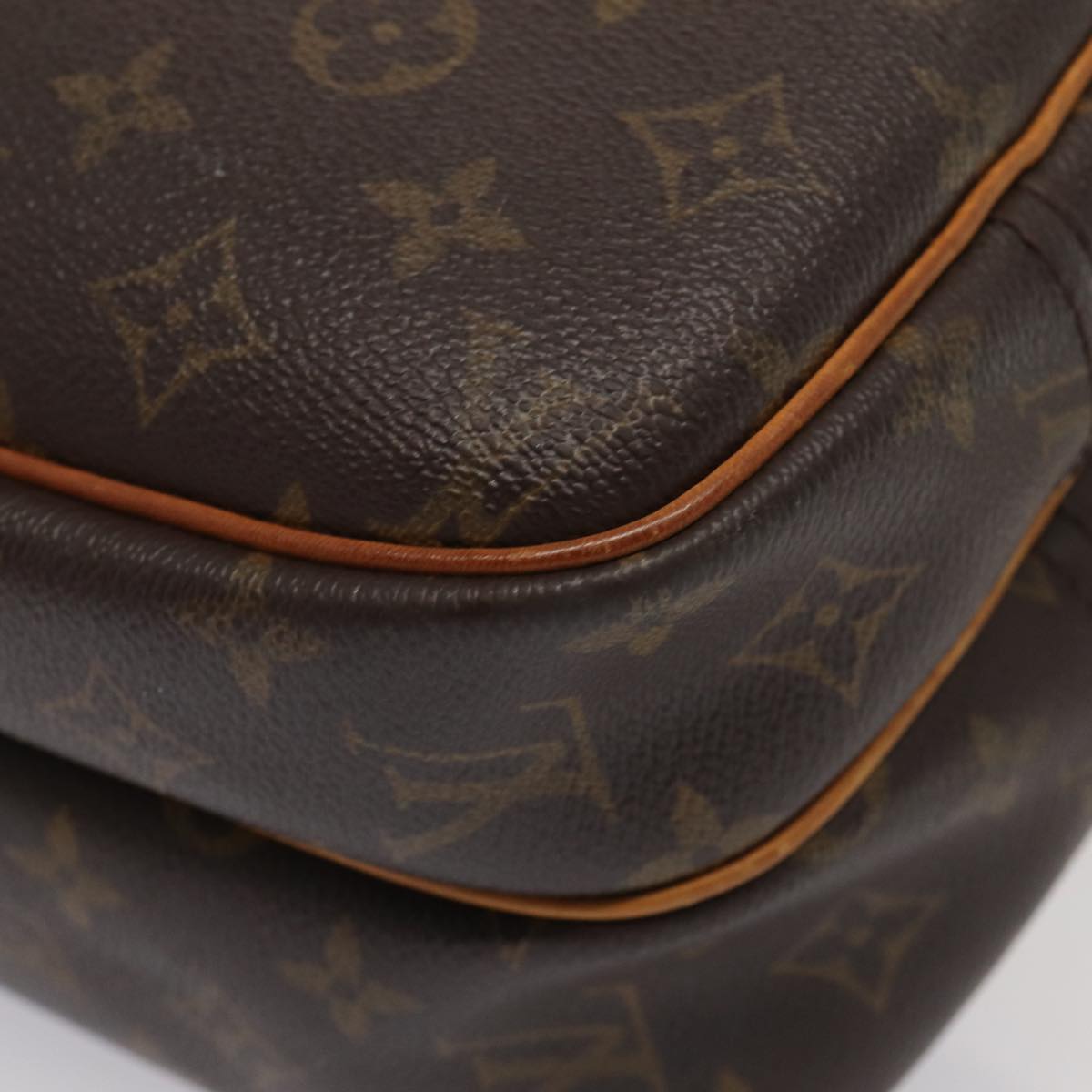 LOUIS VUITTON Monogram Reporter PM Shoulder Bag M45254 LV Auth 86465