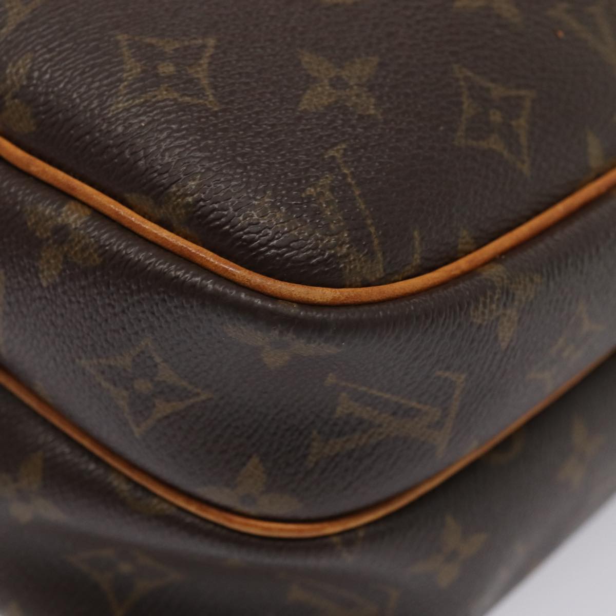 LOUIS VUITTON Monogram Reporter PM Shoulder Bag M45254 LV Auth 86465