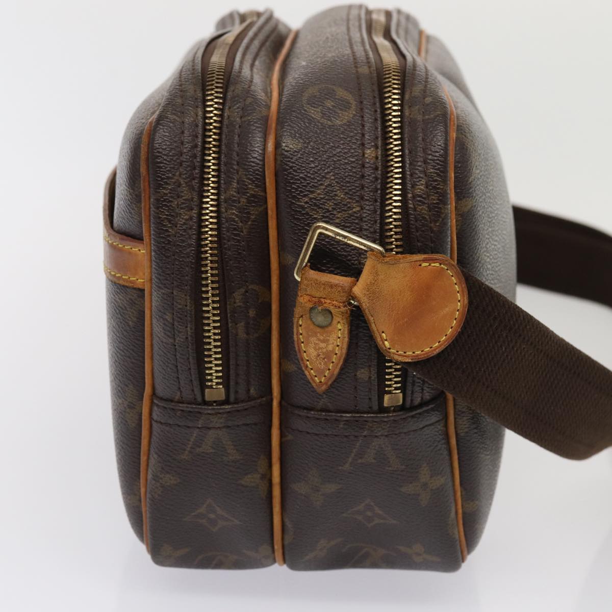 LOUIS VUITTON Monogram Reporter PM Shoulder Bag M45254 LV Auth 86465