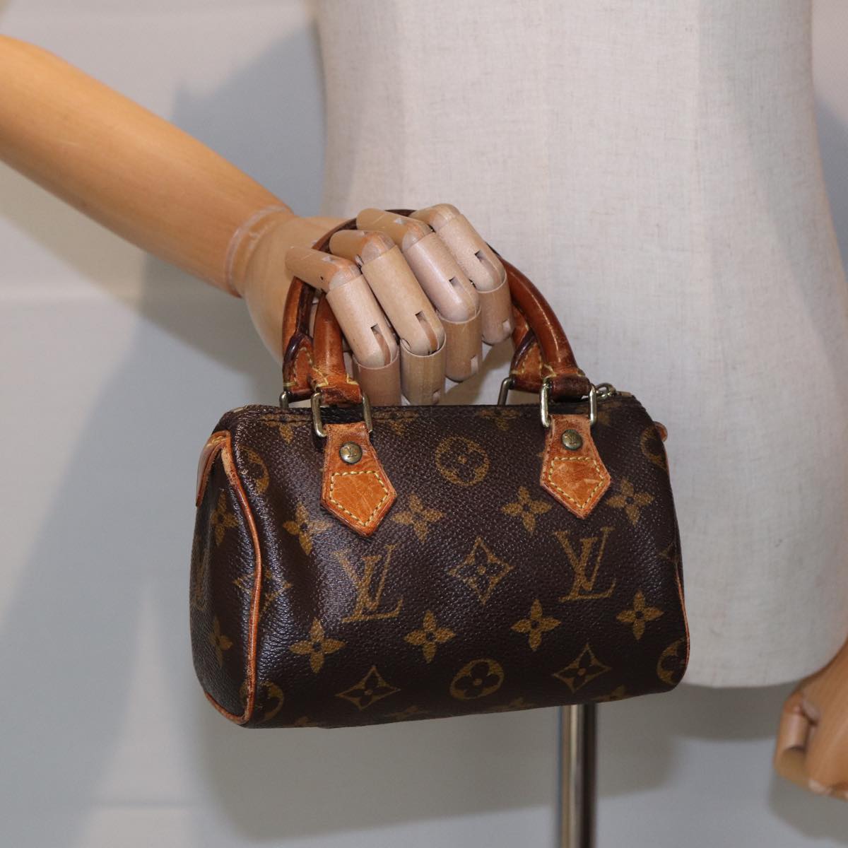 LOUIS VUITTON Monogram Mini Speedy Hand Bag M41534 LV Auth 86497