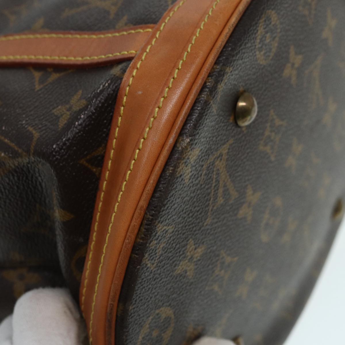 LOUIS VUITTON Monogram Bucket GM Shoulder Bag M42236 LV Auth 86581