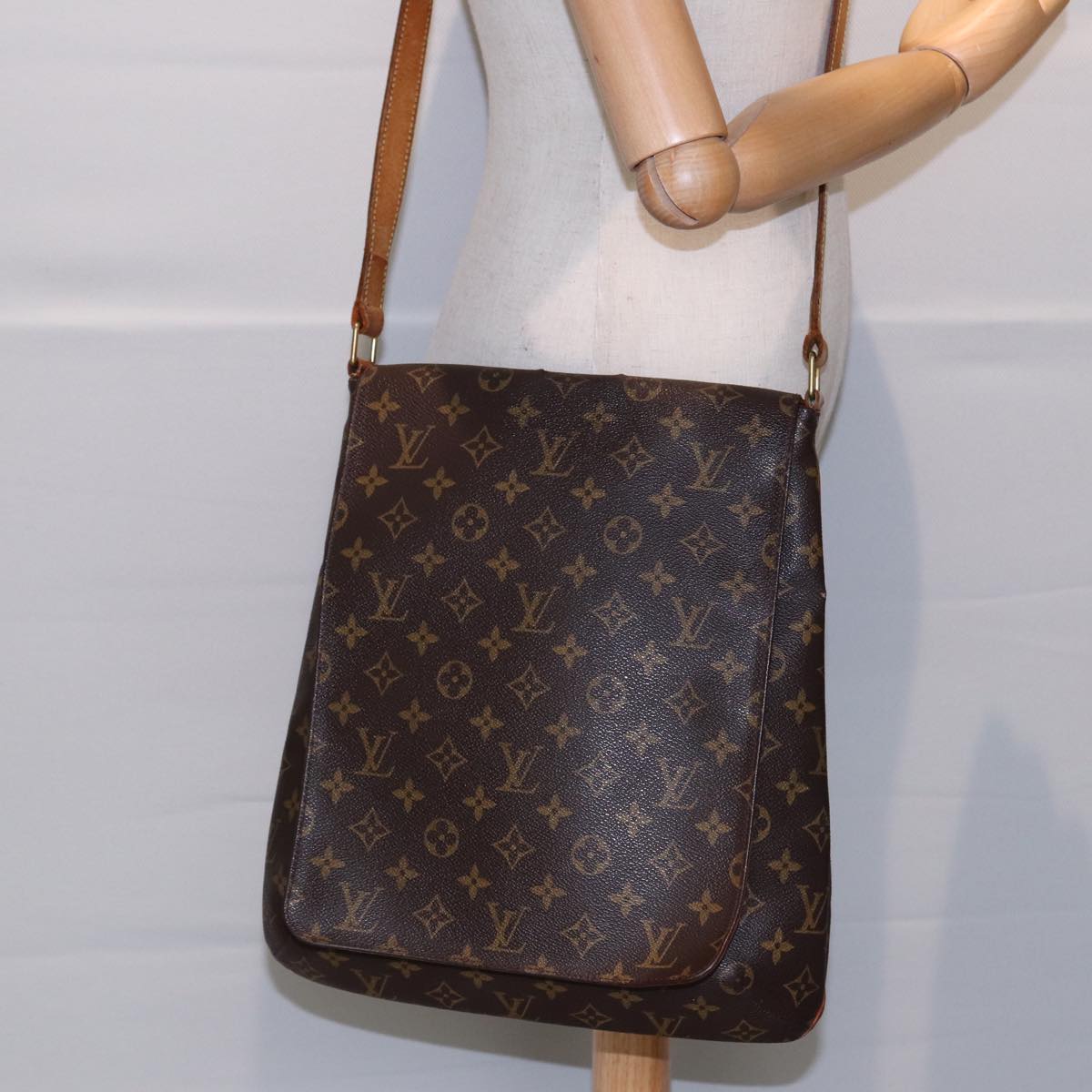 LOUIS VUITTON Monogram Musette Shoulder Bag M51256 LV Auth 86588