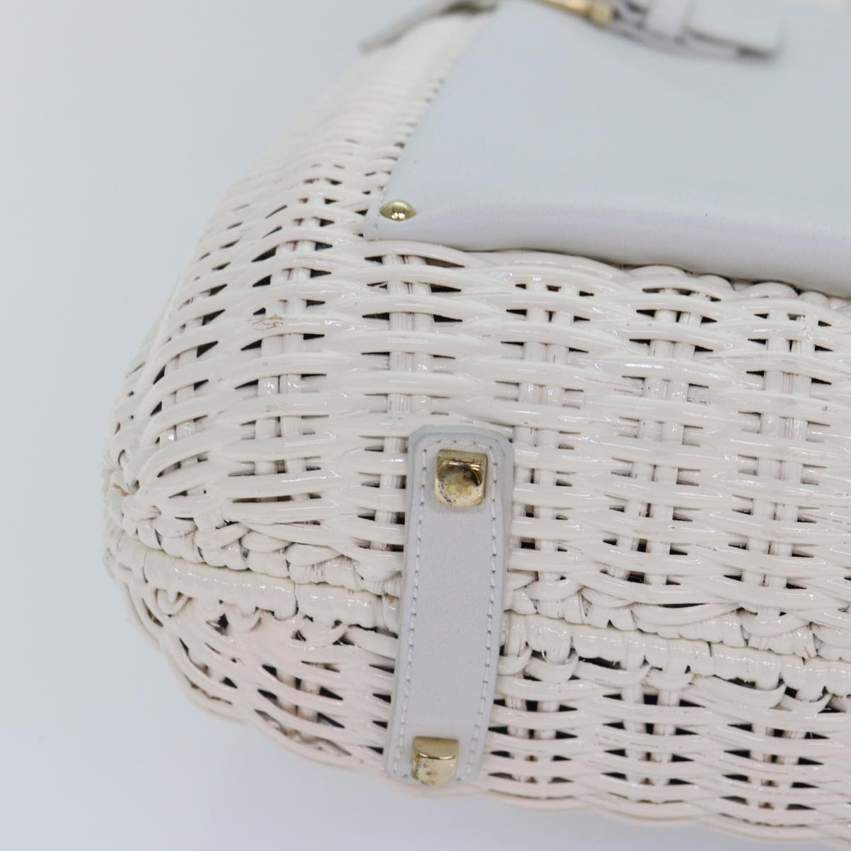 Salvatore Ferragamo Gancini Hand Bag Wicker White Gold Auth 86611