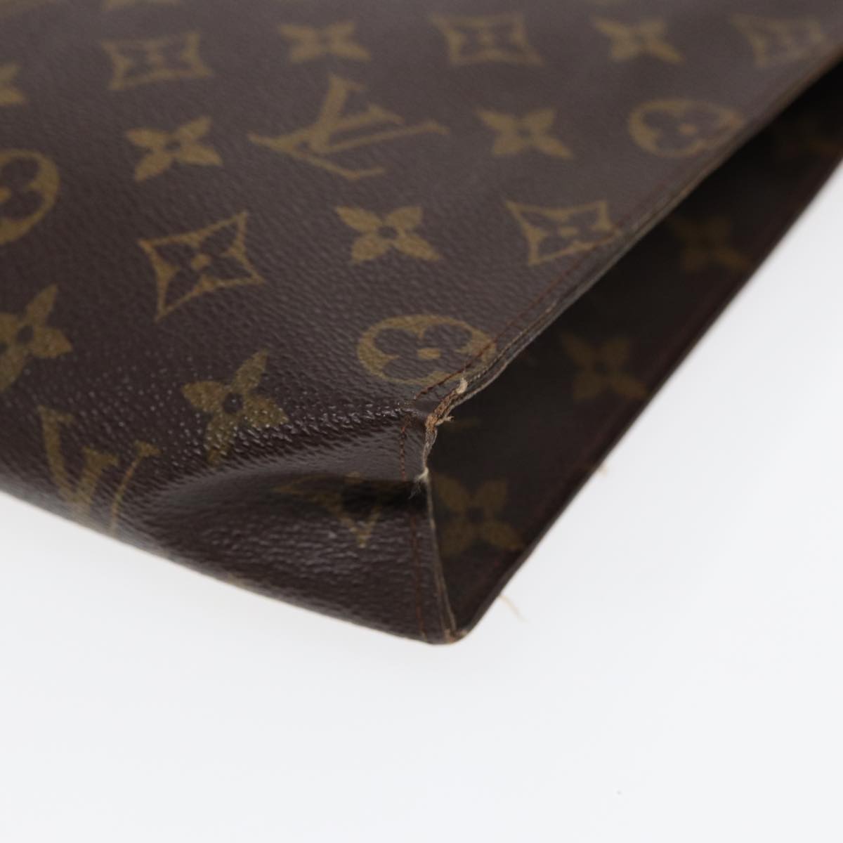 LOUIS VUITTON Monogram Poche Toilette 26 Pouch M47542 LV Auth 86626