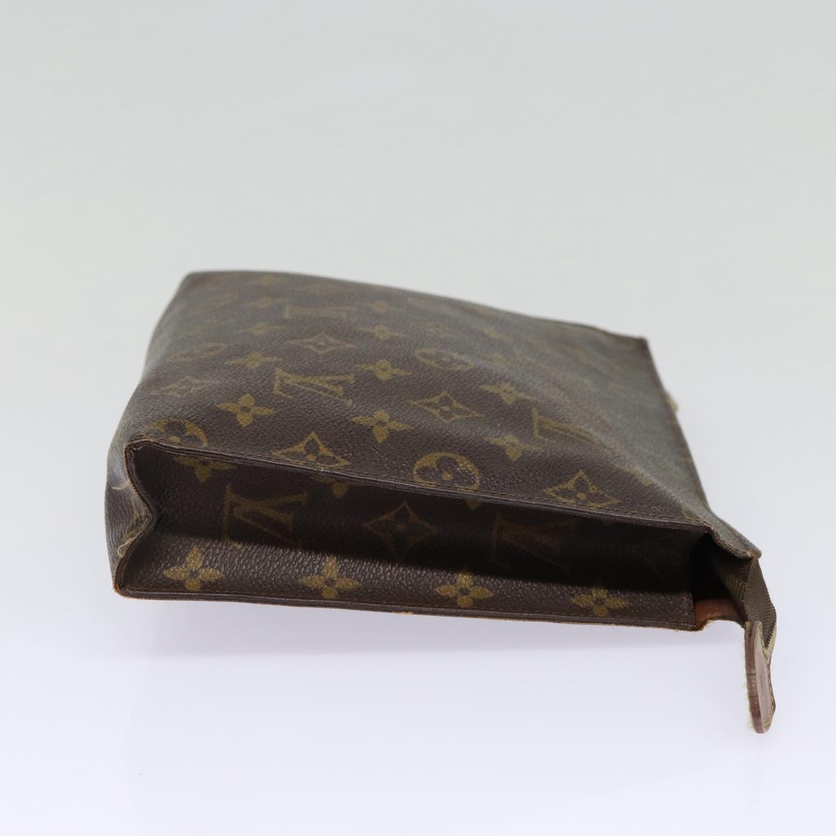 LOUIS VUITTON Monogram Poche Toilette 26 Pouch M47542 LV Auth 86681