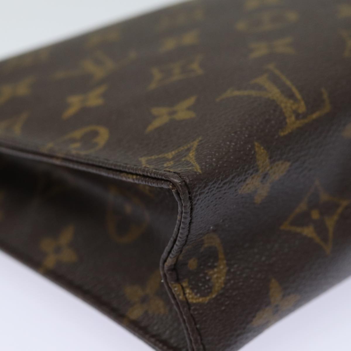 LOUIS VUITTON Monogram Poche Toilette 26 Pouch M47542 LV Auth 86693