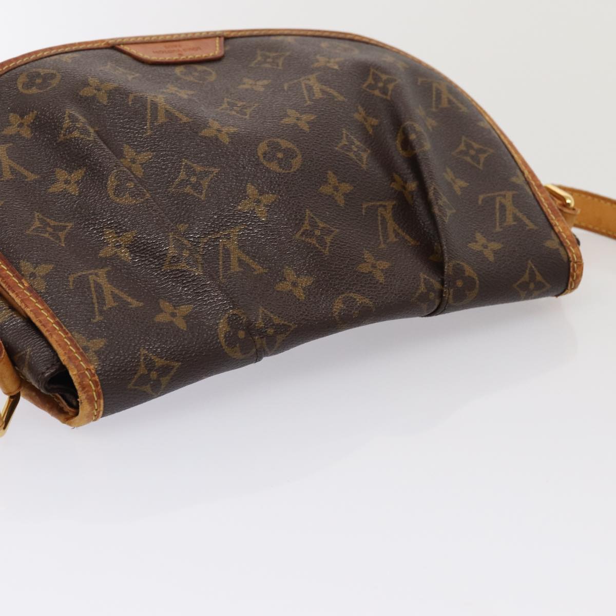 LOUIS VUITTON Monogram Menilmontant PM Shoulder Bag M40474 LV Auth 86751