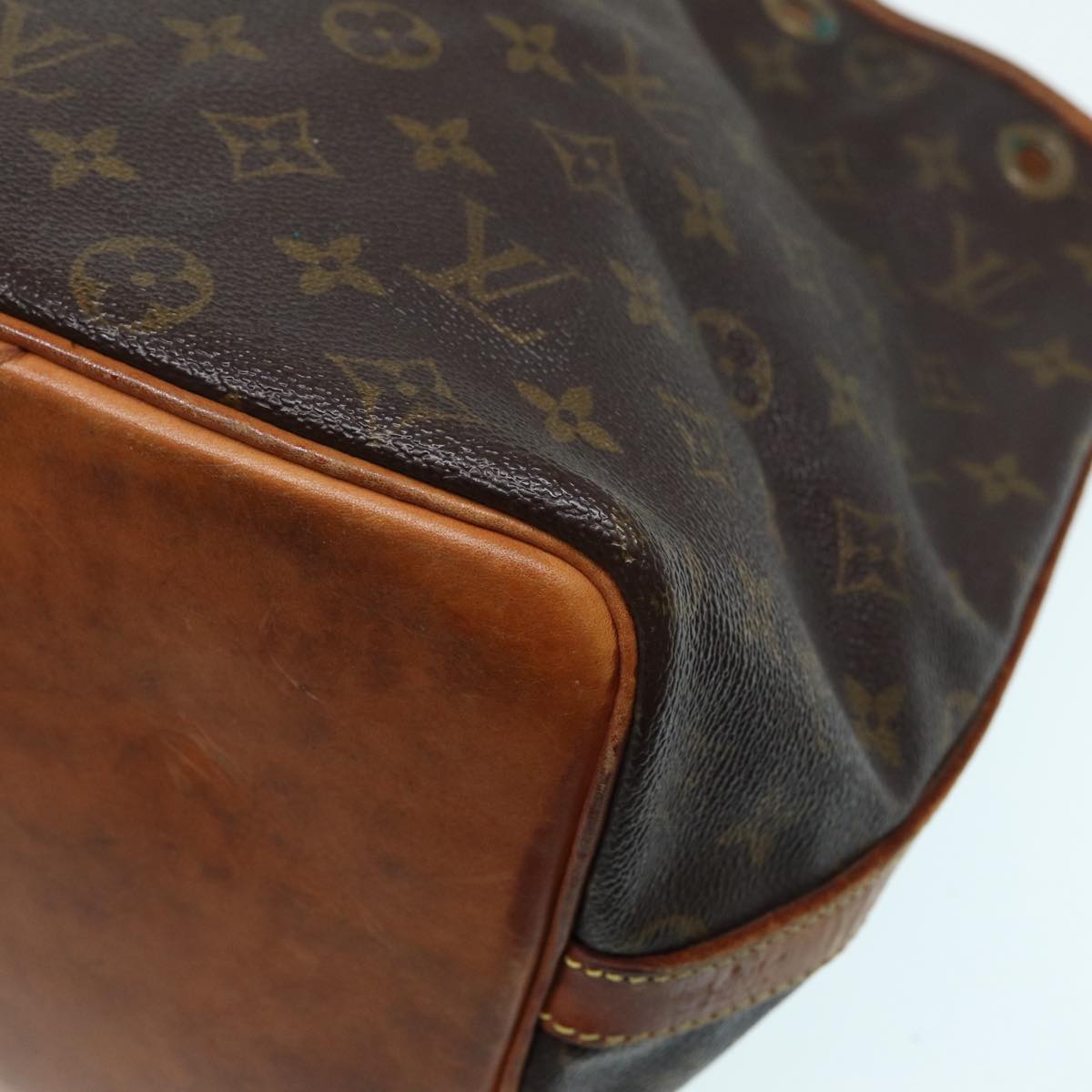 LOUIS VUITTON Monogram Petit Noe Shoulder Bag M42226 LV Auth 86756