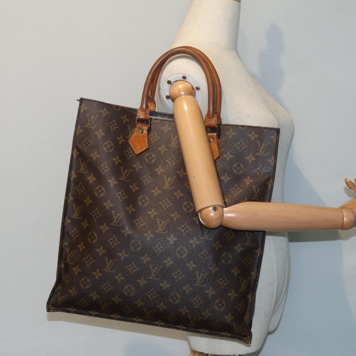 LOUIS VUITTON Monogram Sac Plat Hand Bag M51140 LV Auth 86758