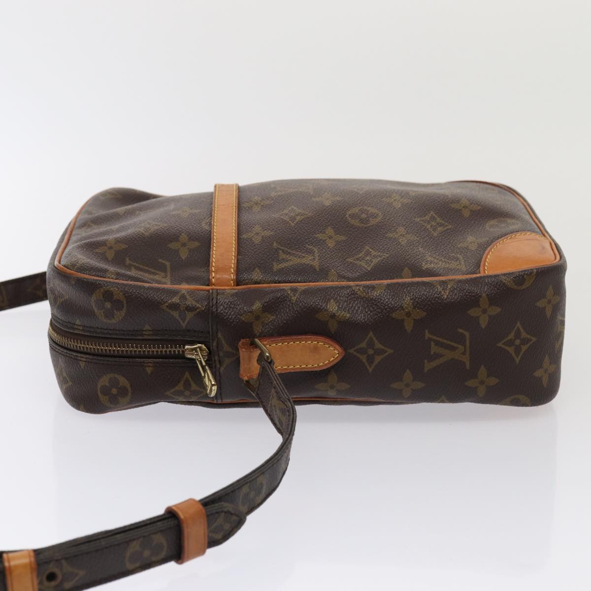 LOUIS VUITTON Monogram Danube GM Shoulder Bag M45262 LV Auth 86796