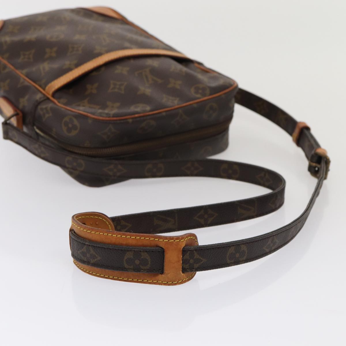 LOUIS VUITTON Monogram Danube GM Shoulder Bag M45262 LV Auth 86796