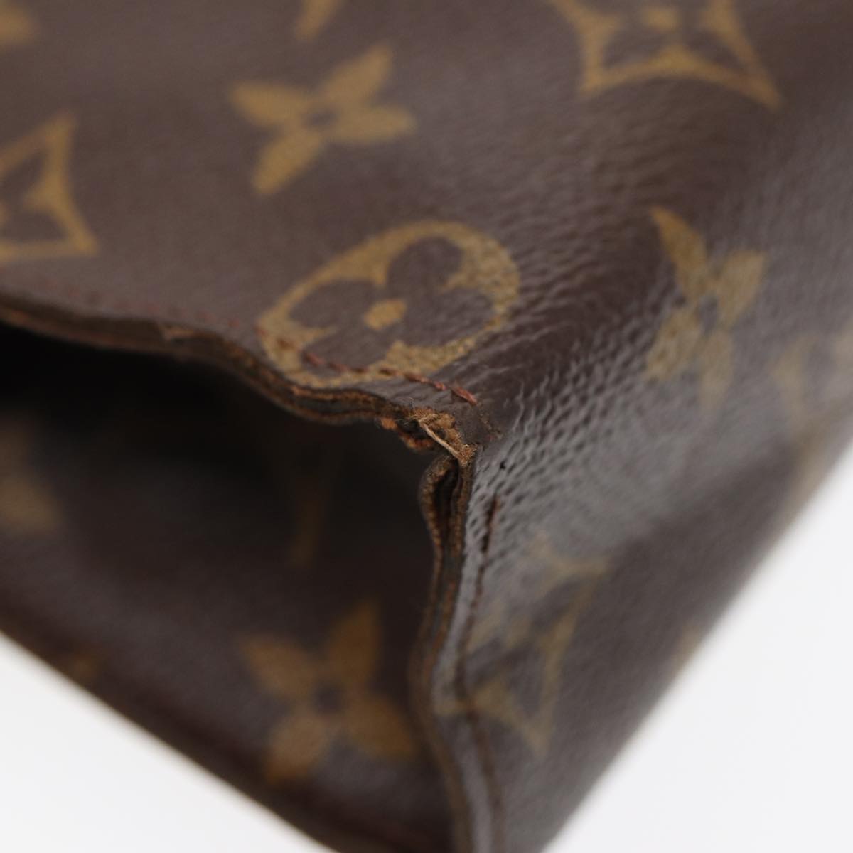 LOUIS VUITTON Monogram Poche Toilette 26 Pouch M47542 LV Auth 86805