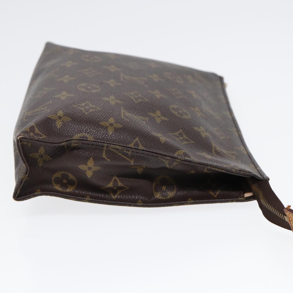 LOUIS VUITTON Monogram Poche Toilette 26 Pouch M47542 LV Auth 86807