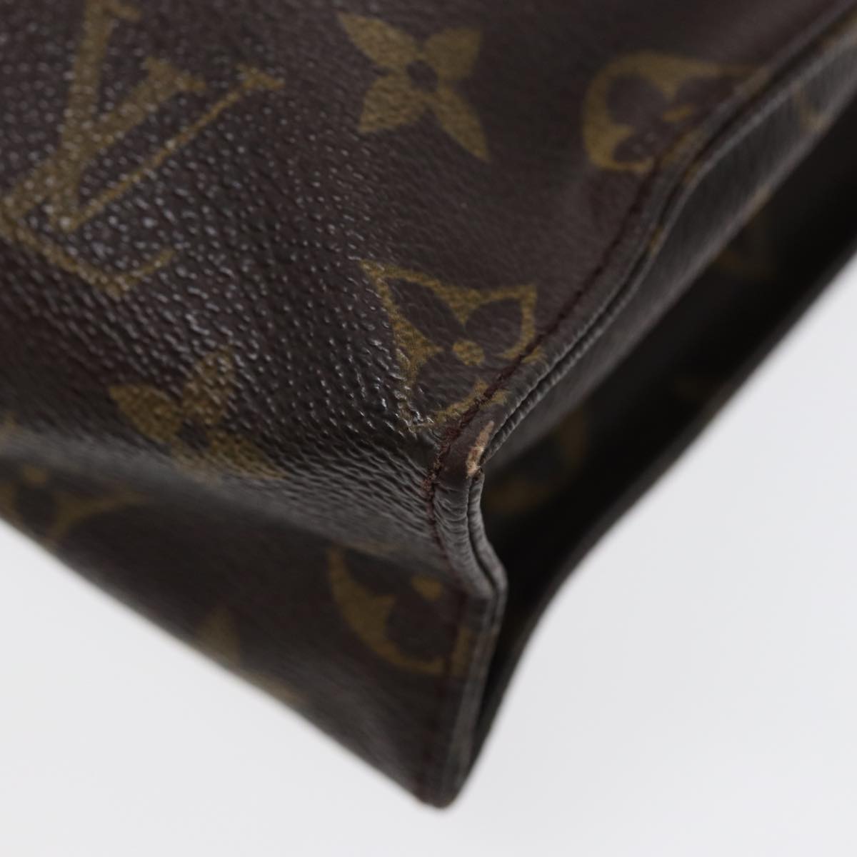 LOUIS VUITTON Monogram Poche Toilette 26 Pouch M47542 LV Auth 86807