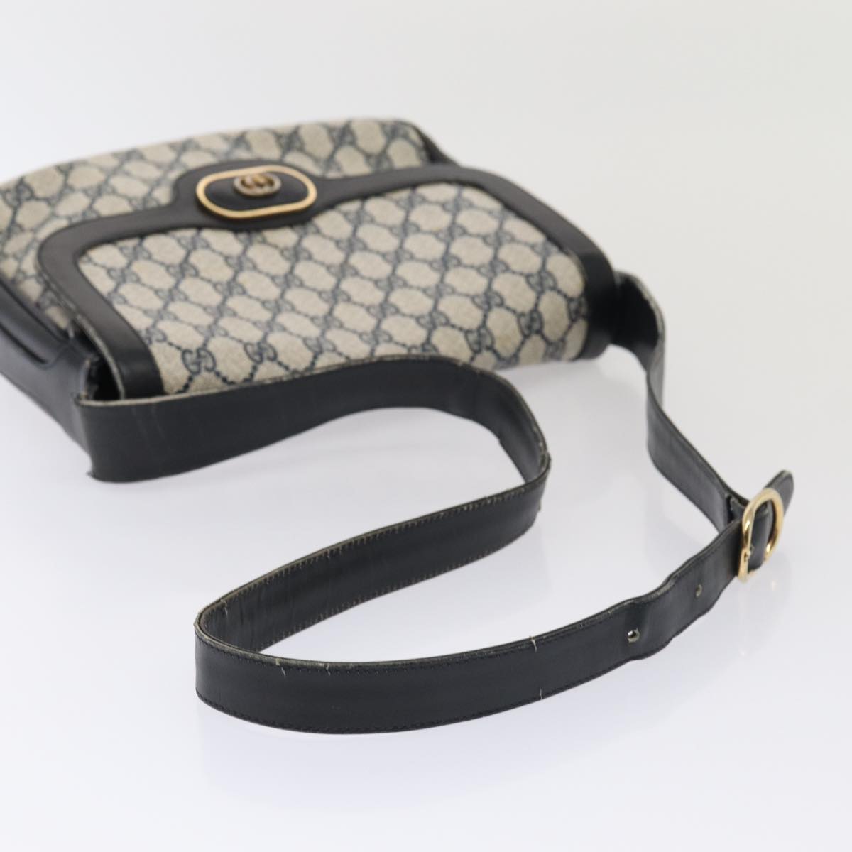 GUCCI GG Supreme Shoulder Bag PVC Leather Navy Gold Auth 86830