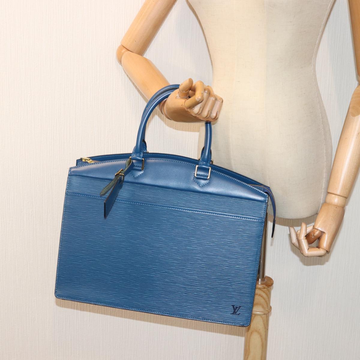 LOUIS VUITTON Epi Riviera Hand Bag Blue M48185 LV Auth 86851