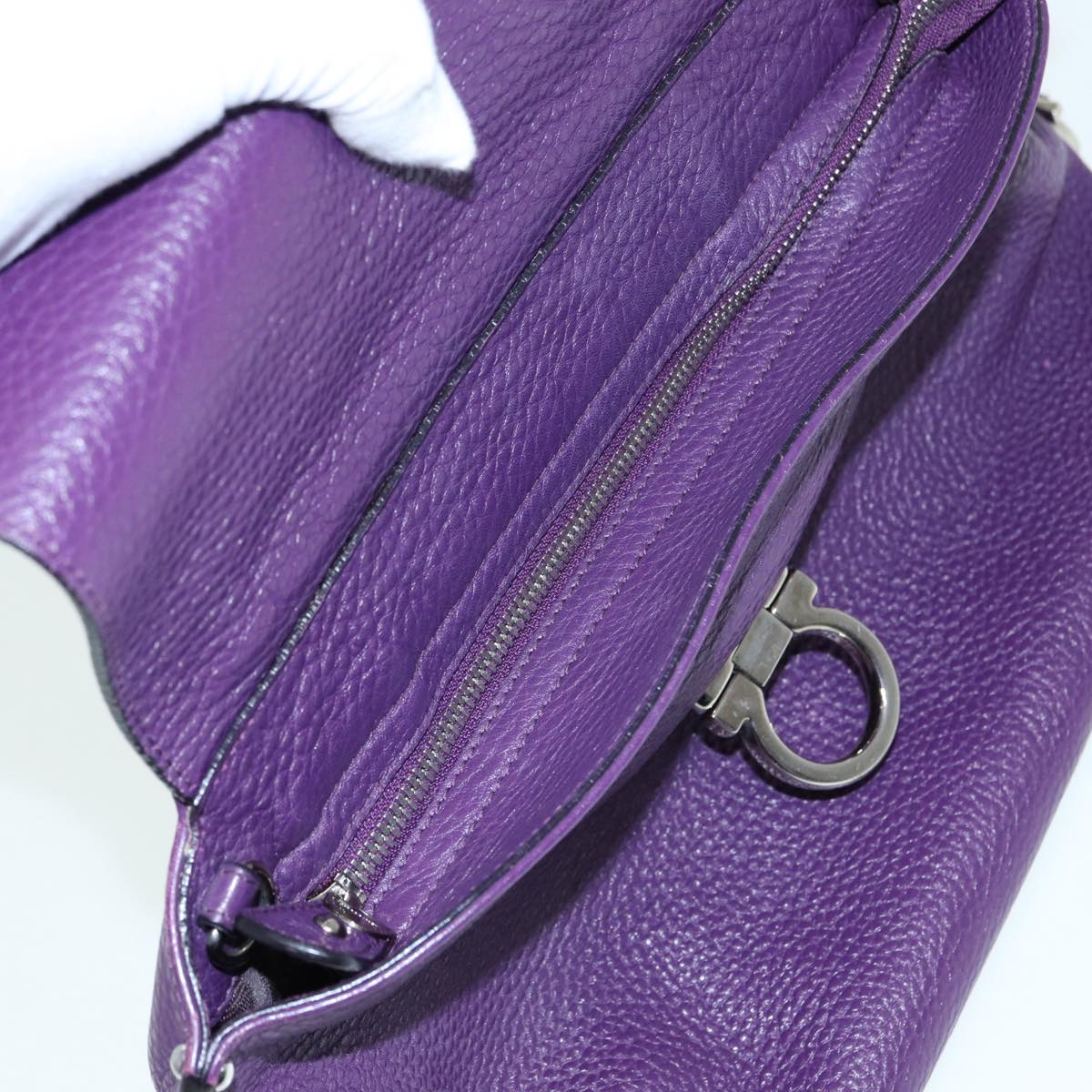 Salvatore Ferragamo Gancini Sofia Hand Bag Leather Purple Silver Auth 86915