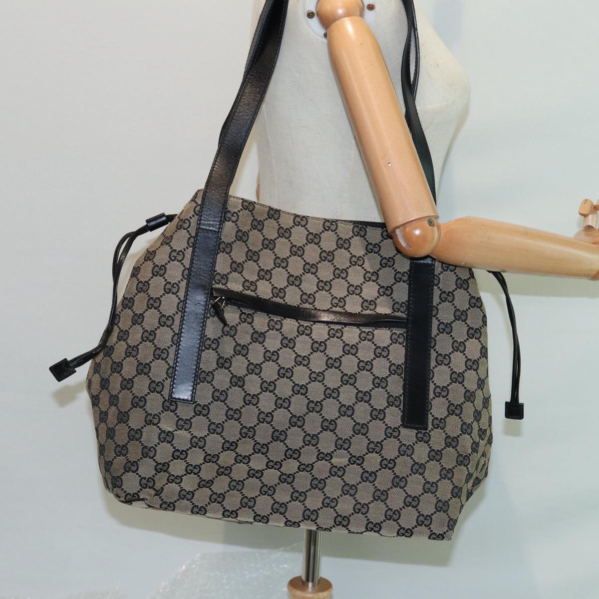 GUCCI GG Canvas Tote Bag Beige Gold Auth 87025