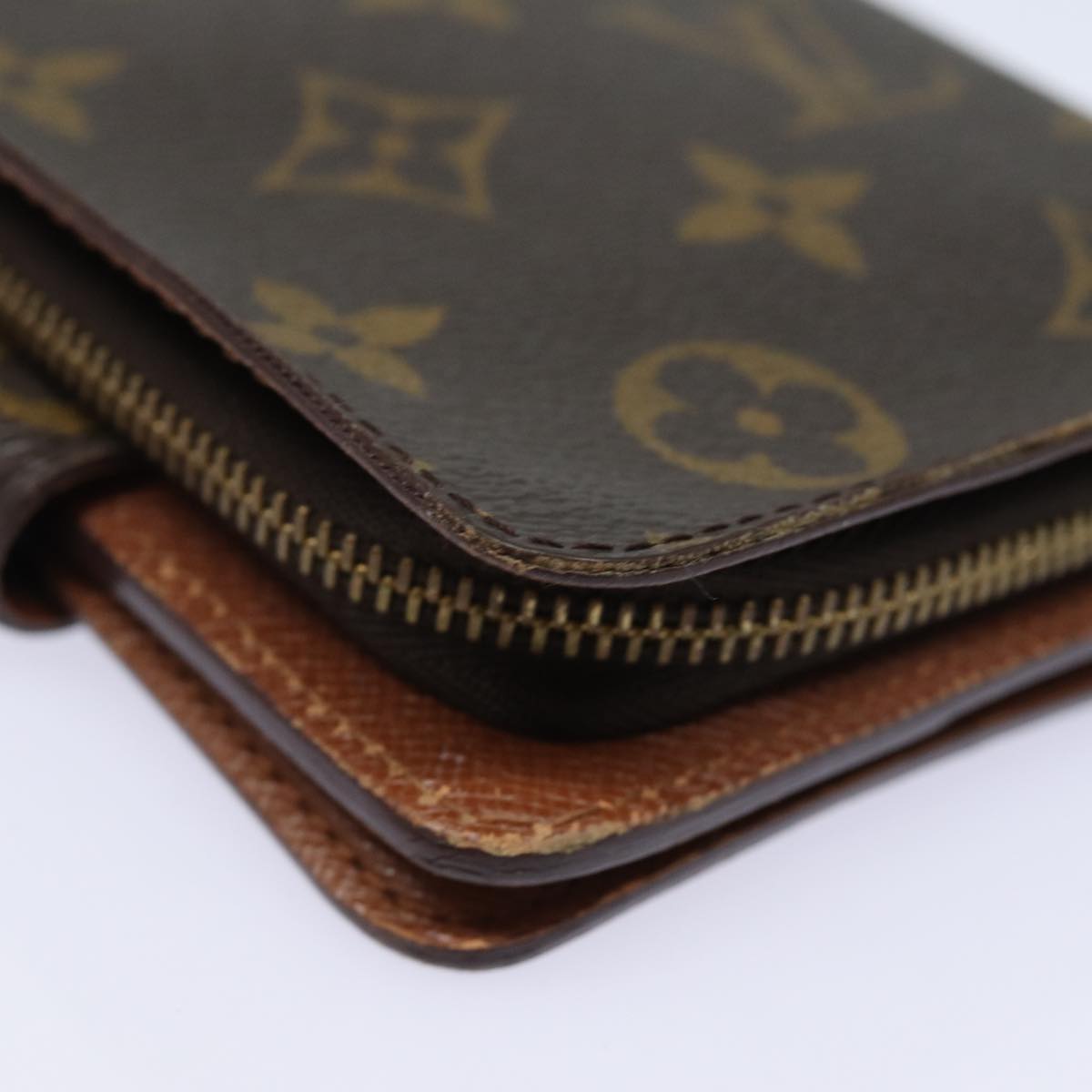 LOUIS VUITTON Monogram Compact Zip Wallet M61667 LV Auth 87079