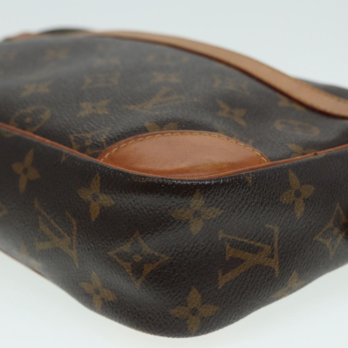 LOUIS VUITTON Monogram Compiegne 28 Clutch Bag M51845 LV Auth 87211