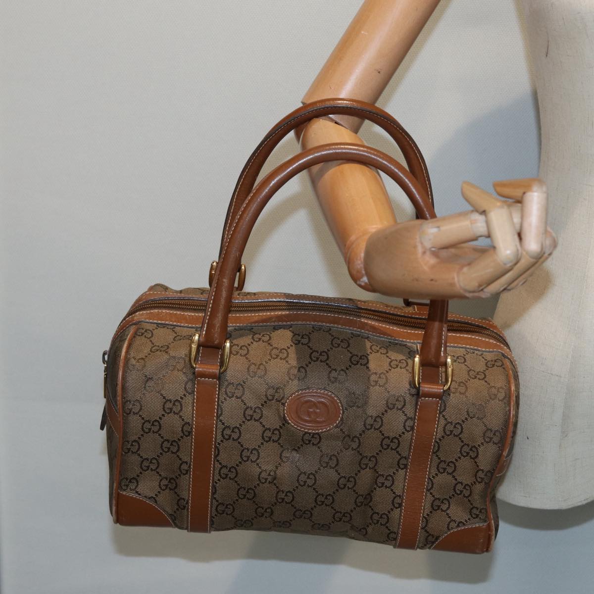 GUCCI GG Canvas Hand Bag Gold Brown Auth 87220