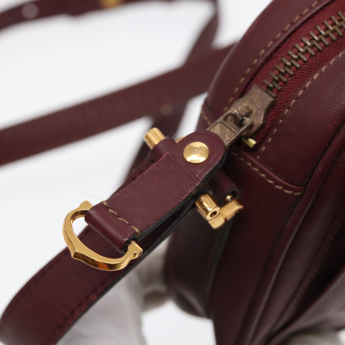 CARTIER Shoulder Bag Leather Bordeaux Gold Auth 87277