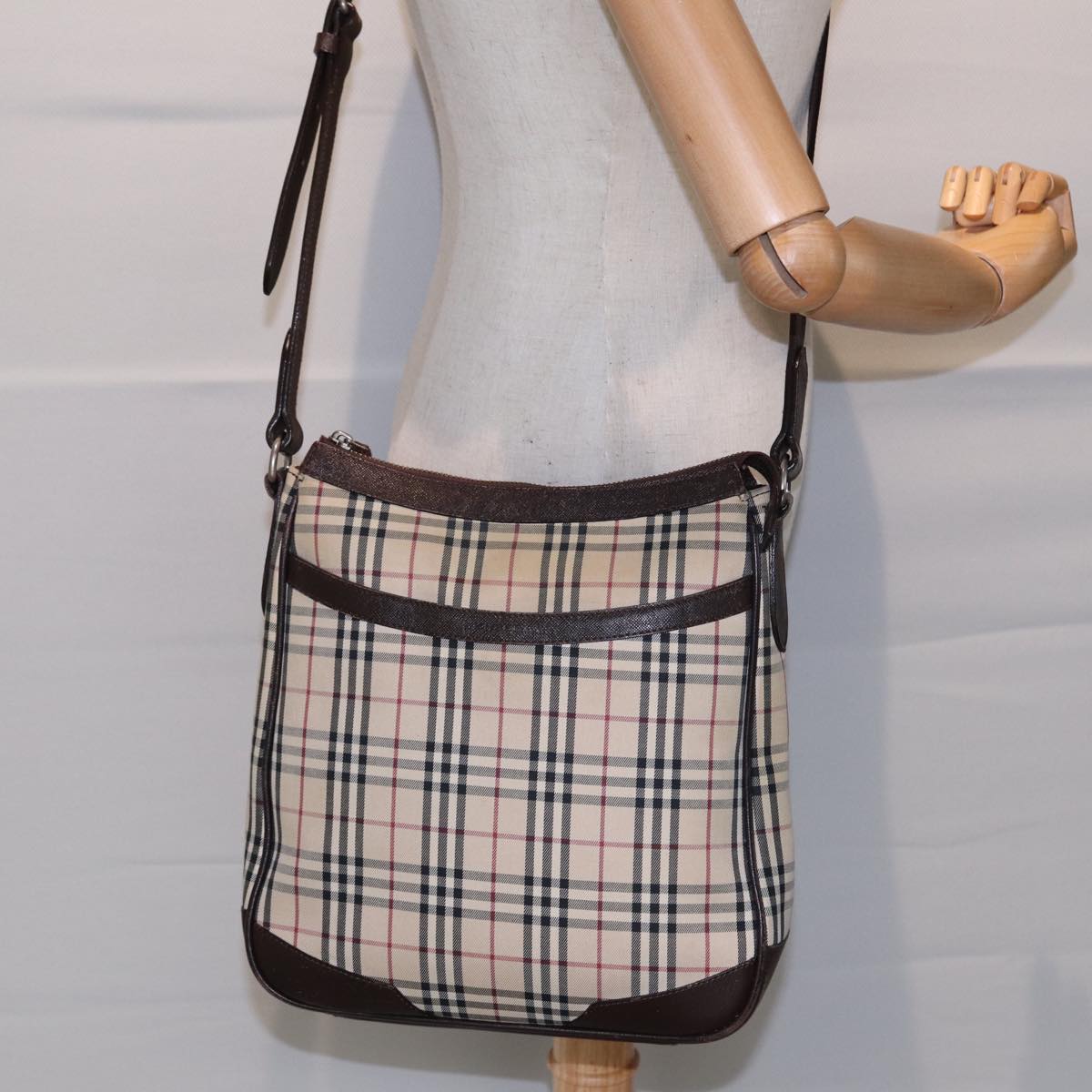 BURBERRY Nova Check Shoulder Bag Canvas Beige Silver Auth 87300