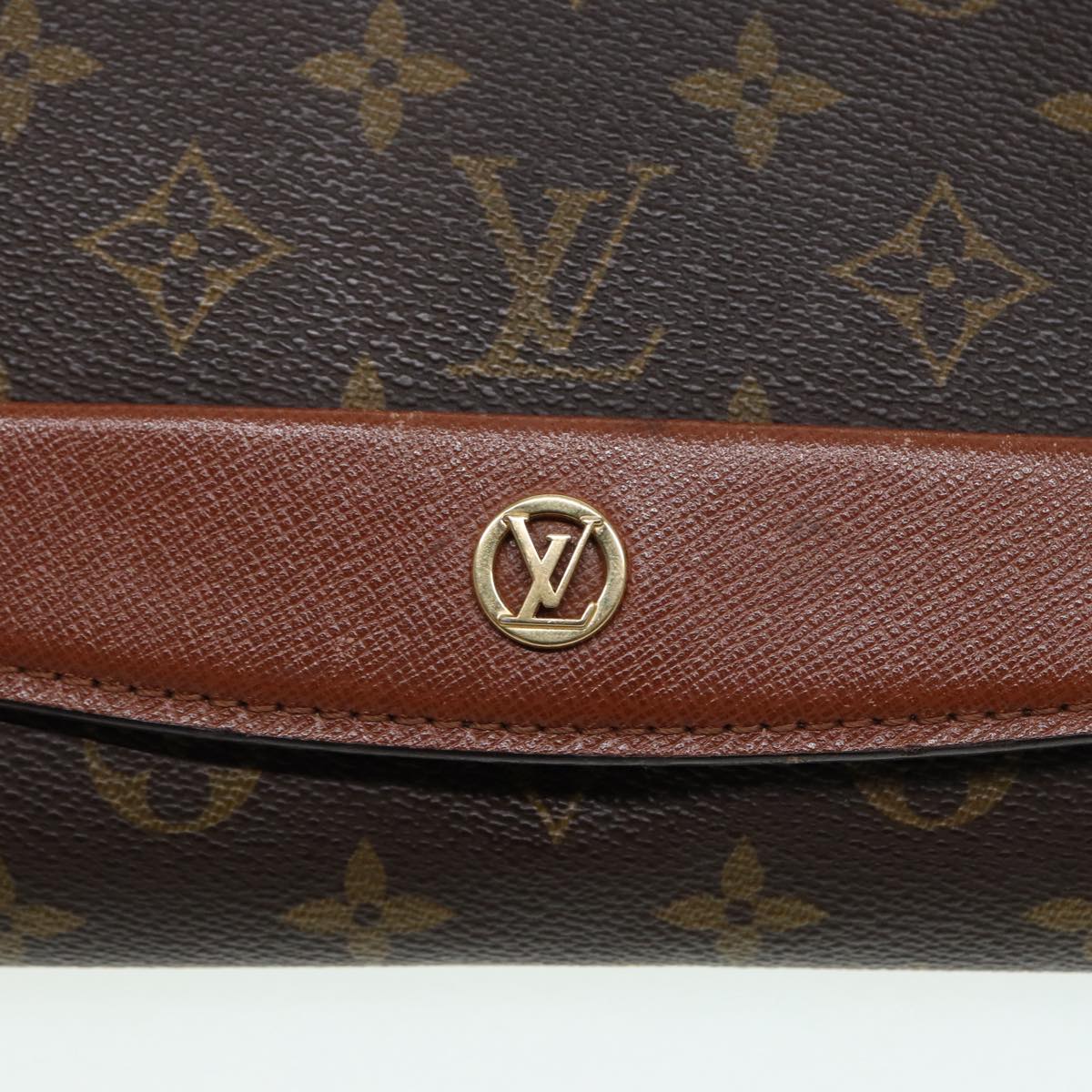 LOUIS VUITTON Monogram Bordeaux 27 Shoulder Bag M51797 LV Auth 87398