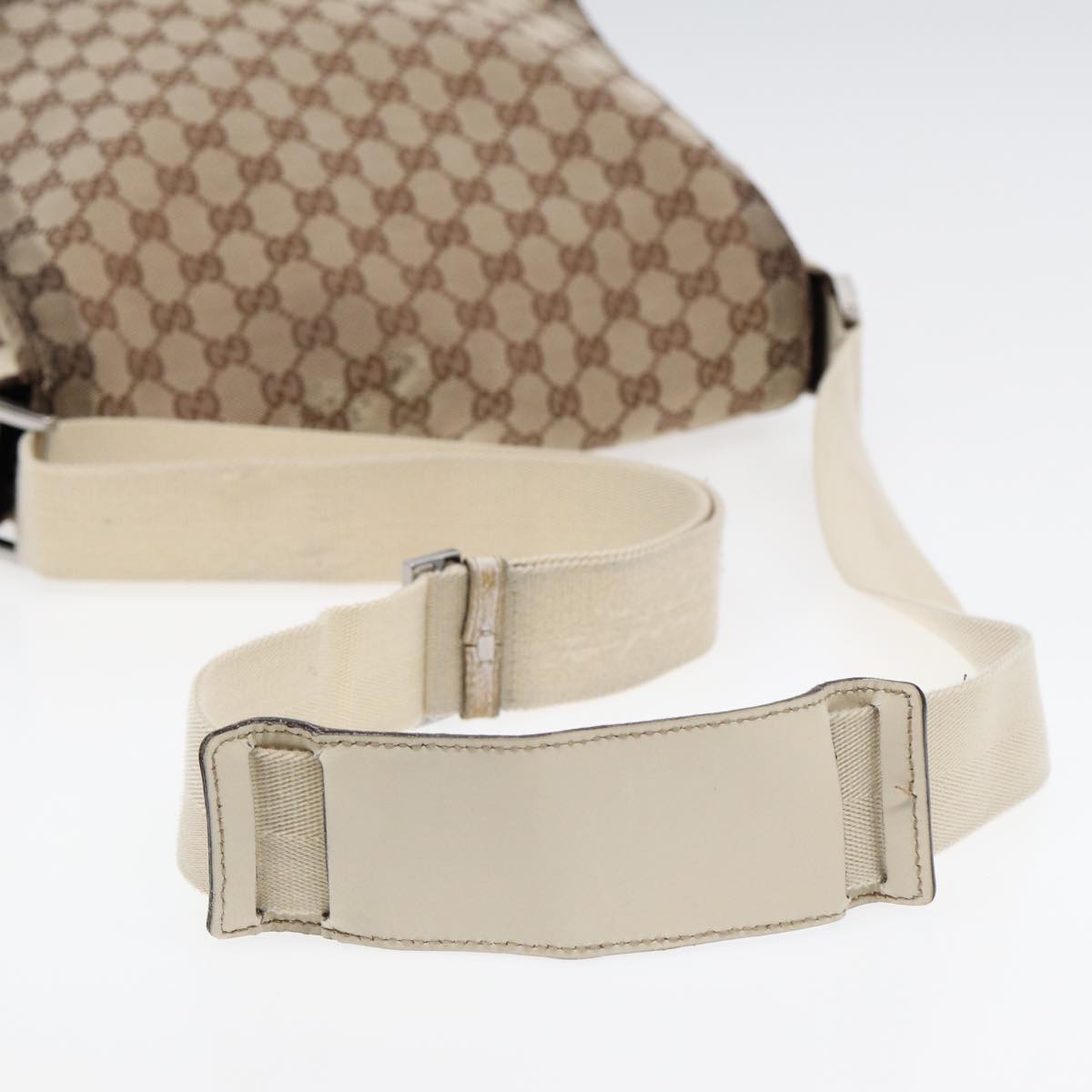 GUCCI GG Canvas Shoulder Bag Beige Silver 146236 Auth 87424