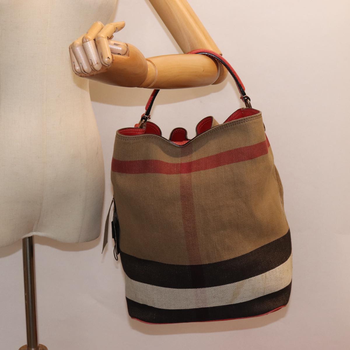 BURBERRY Nova Check Shoulder Bag Canvas Beige Red Silver Auth 87631