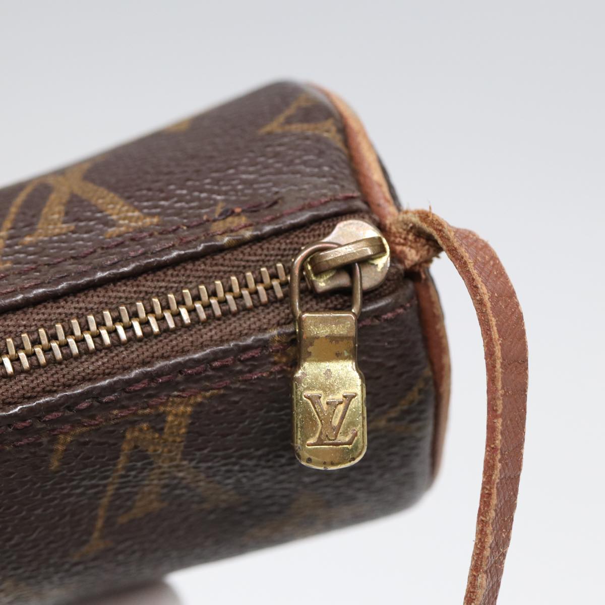 LOUIS VUITTON Monogram Papillon Pouch LV Auth 87881