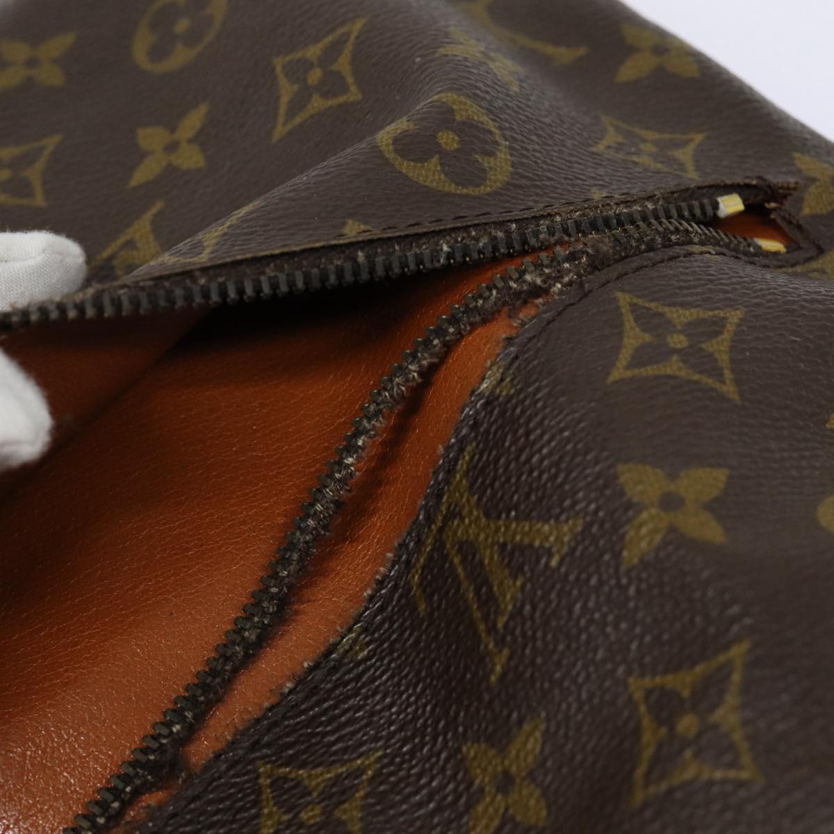 LOUIS VUITTON Monogram Pochette Priant Clutch Bag M51805 LV Auth 87918