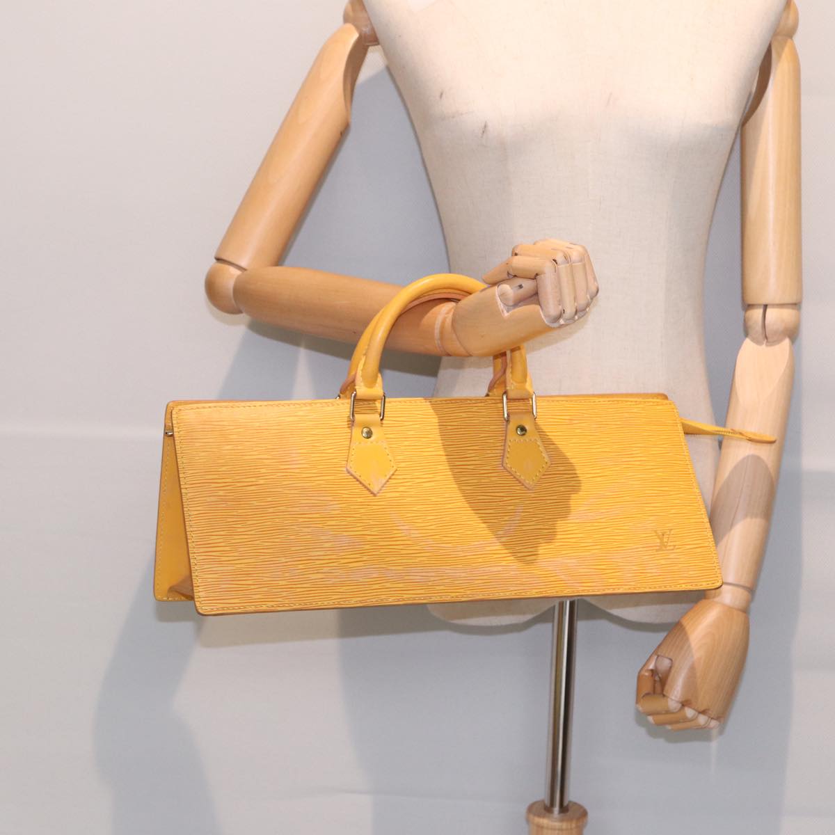 LOUIS VUITTON Epi Sac Triangle Hand Bag Yellow M52099 LV Auth 87952