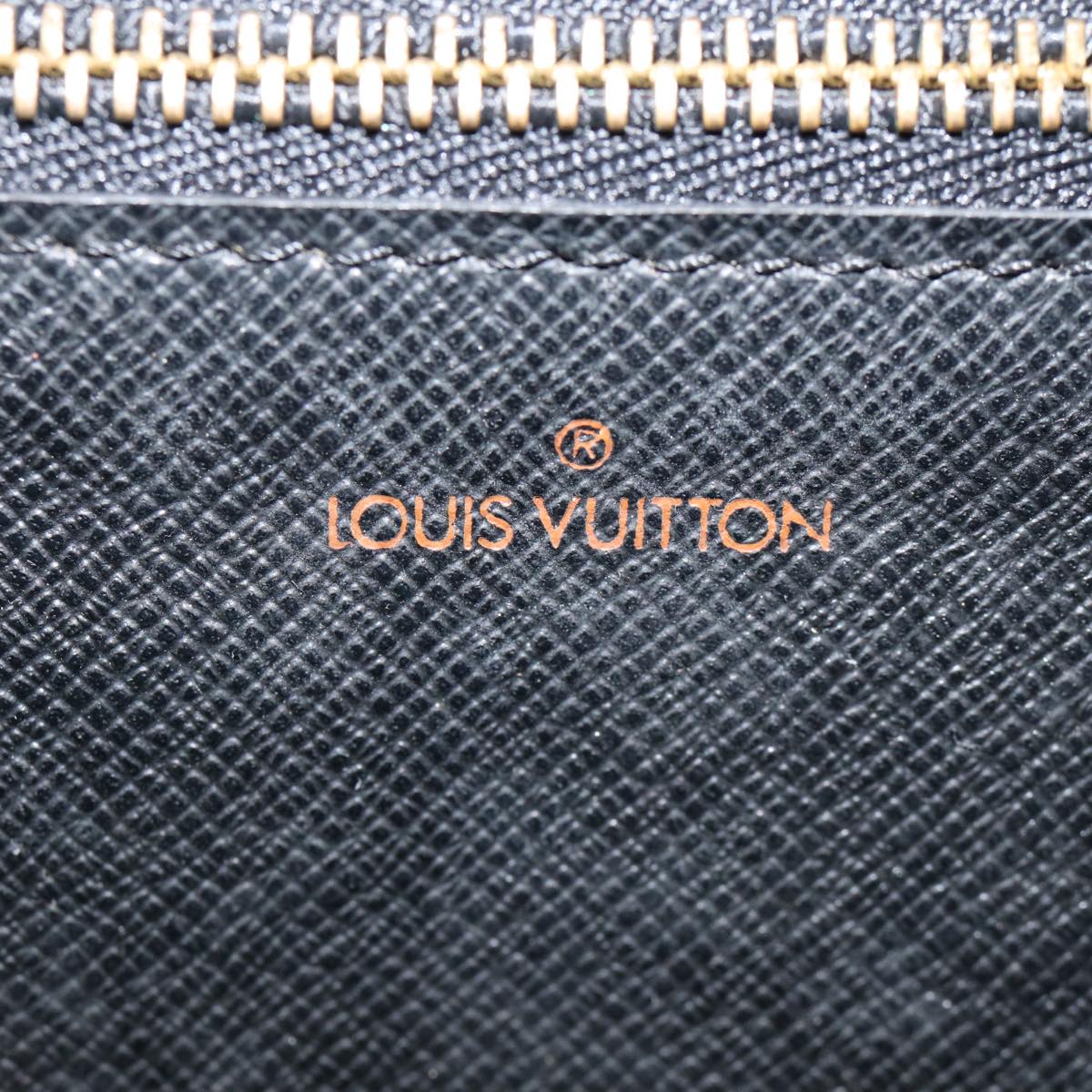 LOUIS VUITTON Epi Montaigne 27 Clutch Bag Green M52654 LV Auth 87962